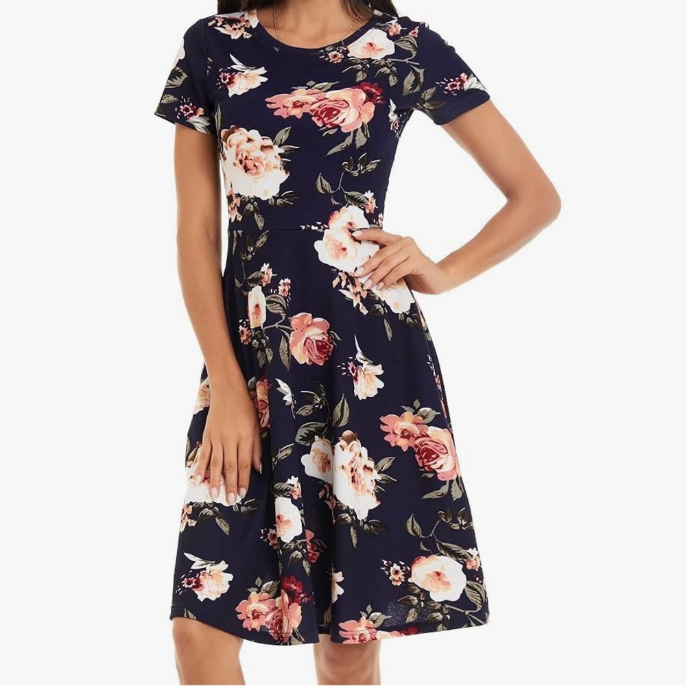 NWOT Huhot Multicolor Women’s Floral Dress w/Side Pockets Size MD